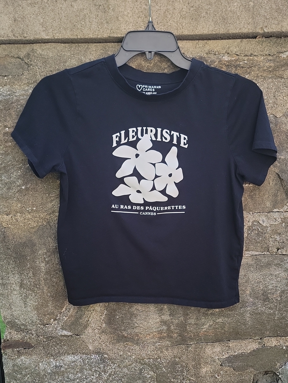 FLEURISTE black graphic shortsleeve t shirt for women